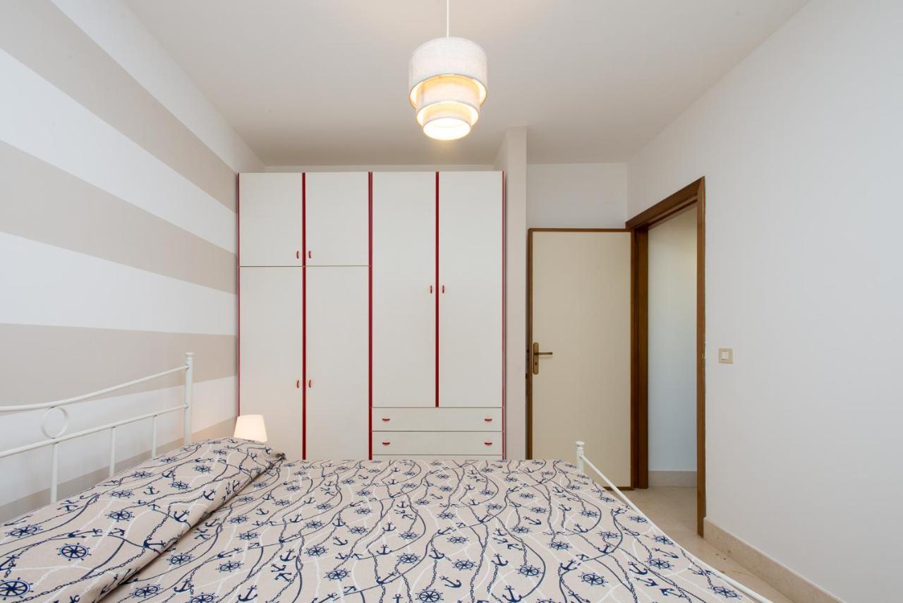 Beach Studios Con Accesso Diretto Alla Spiaggia Torre Pali Dış mekan fotoğraf